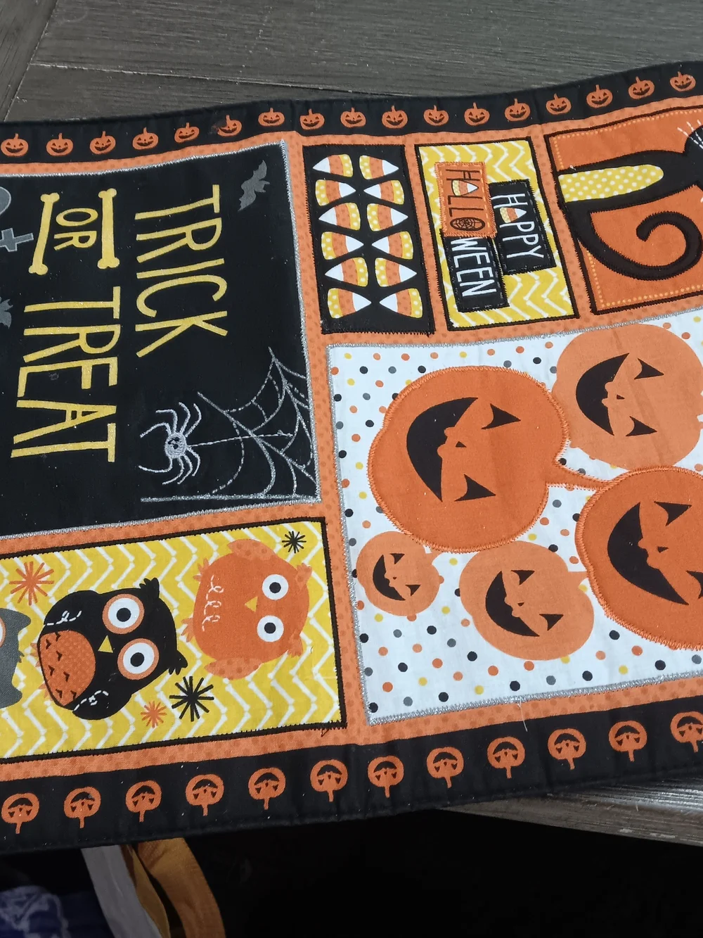 Halloween Pumpkin Table Runner - Orange & Black